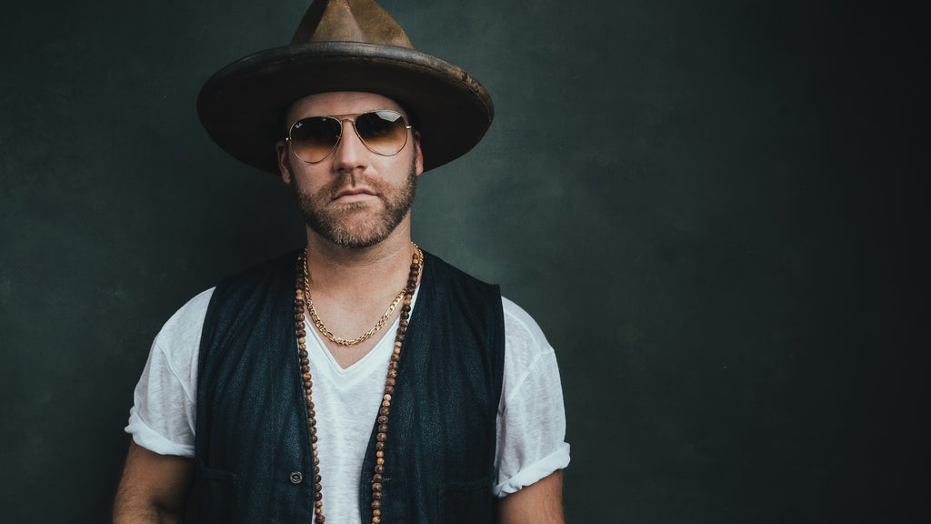 Drake White — Minglewood Hall