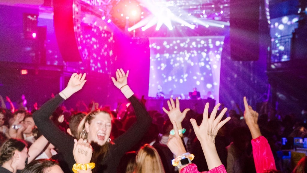Blisspop Presents: Hot In Herre: 2000s Dance Party — Minglewood Hall
